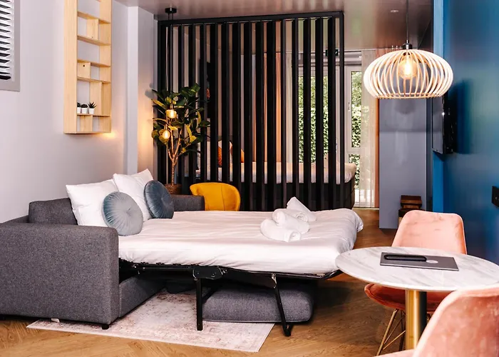 Appartement Keur - *